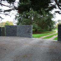 Palis et parement en ardoise